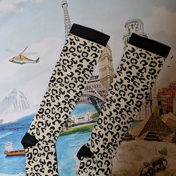 Compression Socks Leopard print large/extra large - Picture 3 of 6